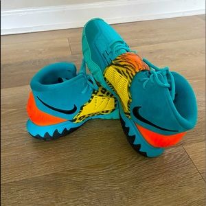 Nike kyrie 6 oracle aqua, No authentication